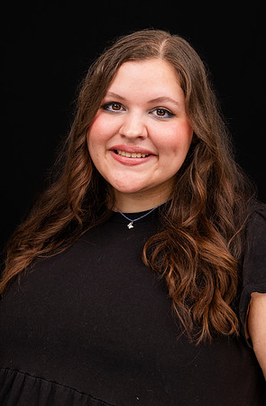 Headshots_25