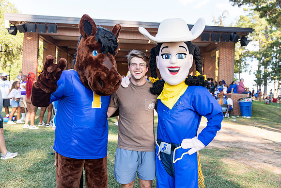 SAU vs. OBU564