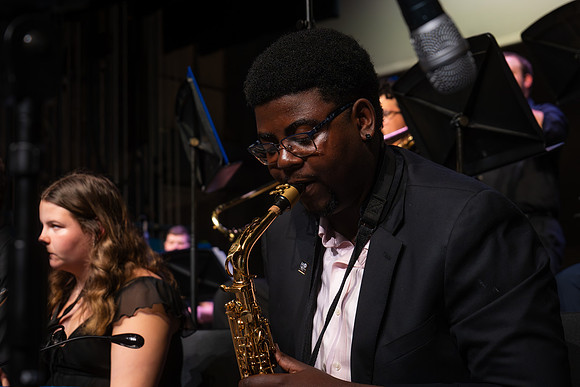 Jazz Showcase SP24-34