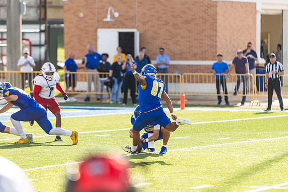 Football - Senior Day_30