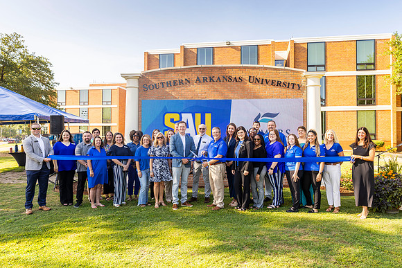 FBTSign_RibbonCutting113