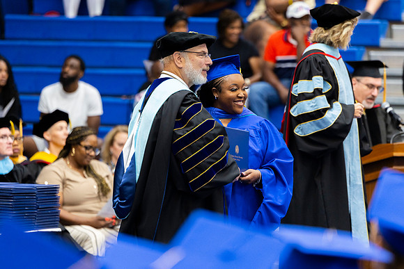 SAUSummerCommencement25_106