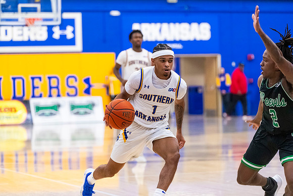 SAU vs UAM 24