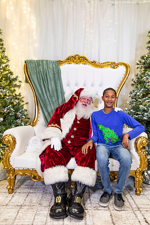 Photos with Santa_26