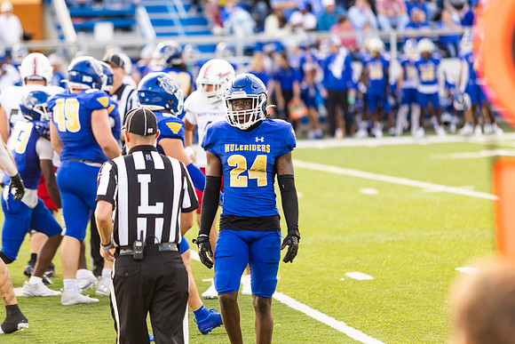 Football - Senior Day_37