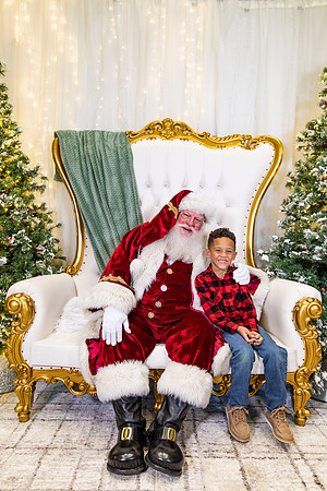 Photos with Santa_25