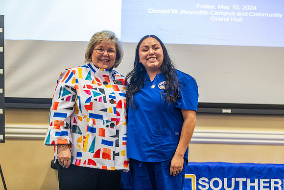 NursingPinningSP24_55
