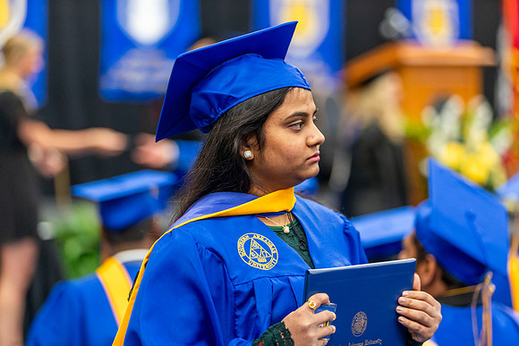 Graduate_CoSE_107