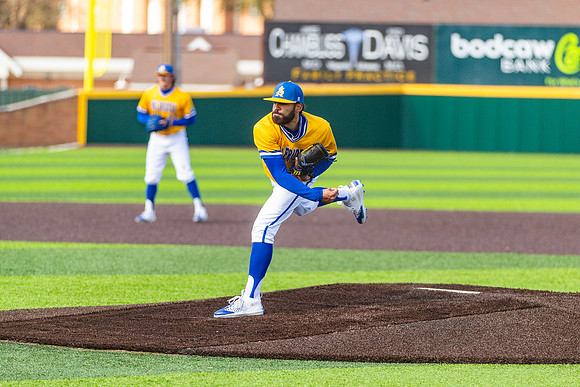 SAU vs. OKBU Game 1_23