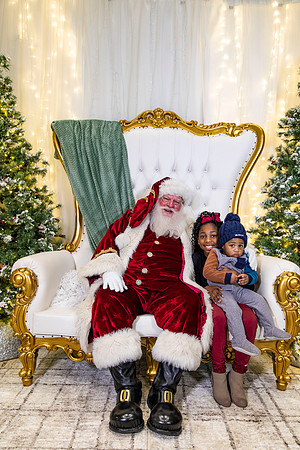 Photos with Santa_56
