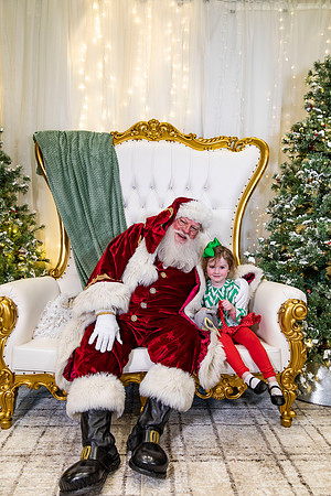 Photos with Santa_48