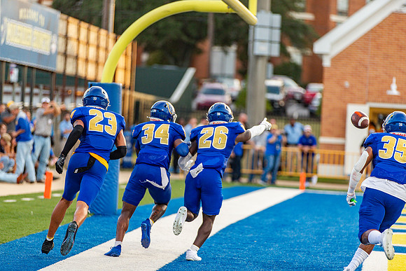 SAU vs. ECU323