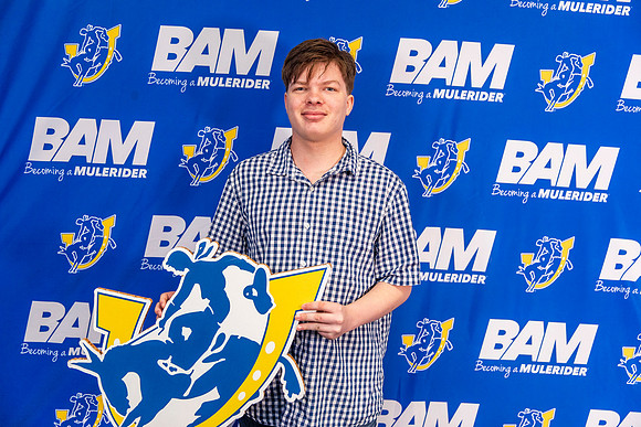 BAM 6-4_28