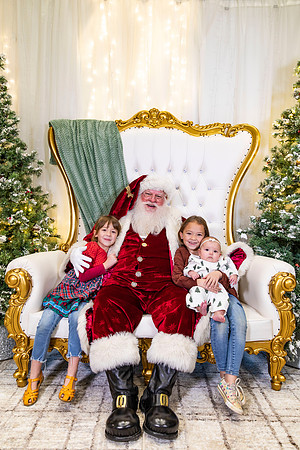 Photos with Santa_31