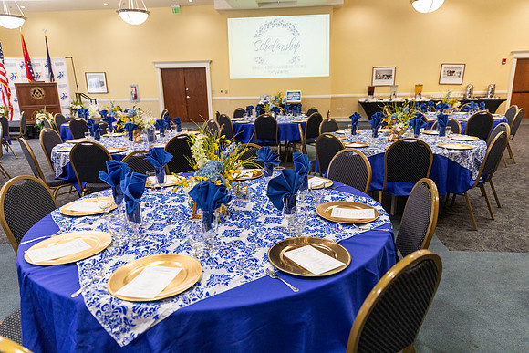 SAUF Scholarship Luncheon 8