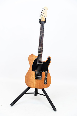 SP25 Guitar Class 64