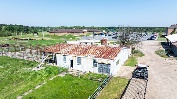 SP25 SAU Dairy Barn 30