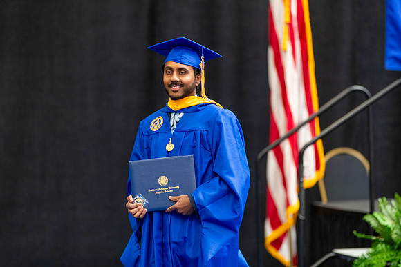 Graduate_CoSE_82