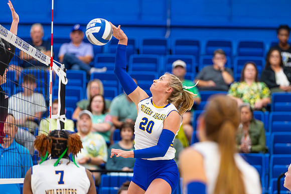 SAU vs HSU44