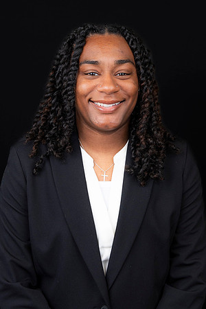 SP25 Career Closet Headshots 29