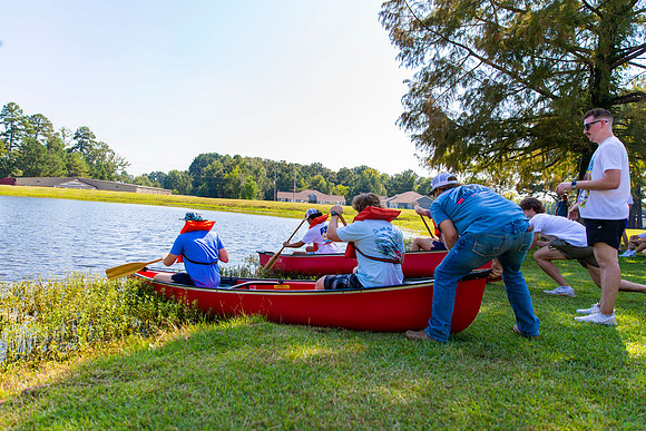 3CanoeRace_37